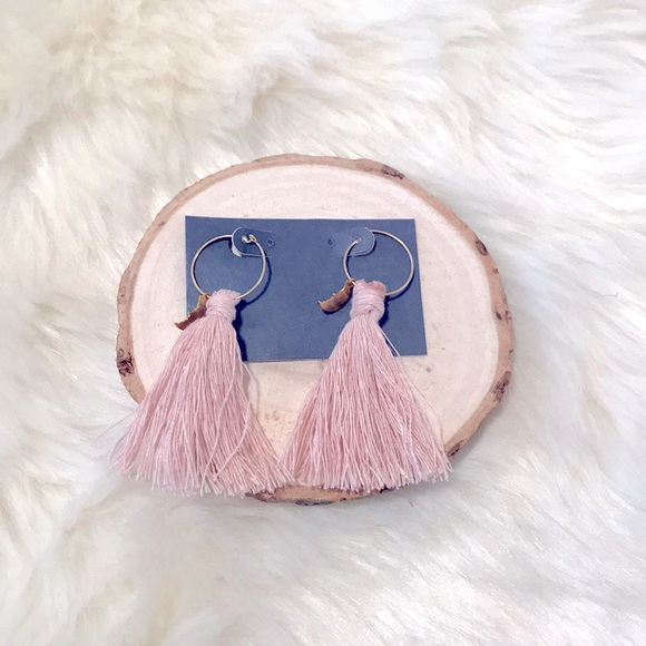 🌙Lovely Handmade Moon Charm Soft Pink Tassel Hoop - Picture 3 of 14